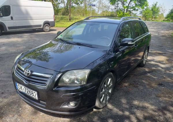 Toyota Avensis cena 15900 przebieg: 267000, rok produkcji 2009 z Turek małe 781